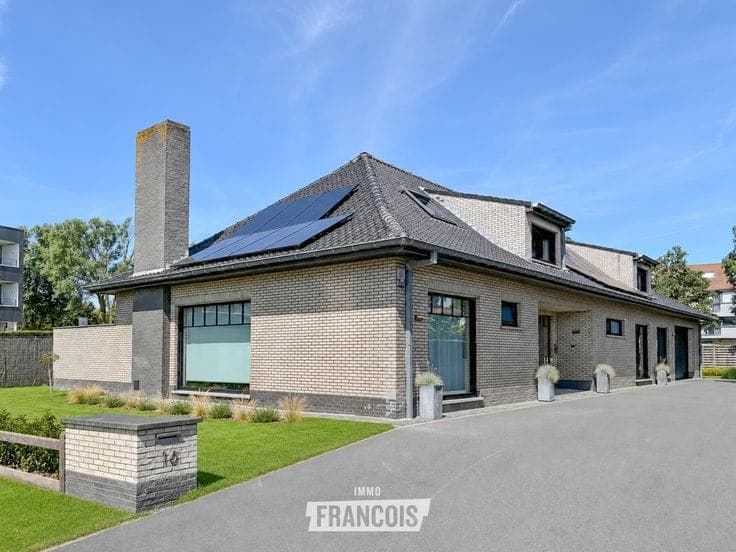 OPEN HOUSE - BY APPOINTMENT - 05.09.2026 | 2:00 PM - 5:30 P…