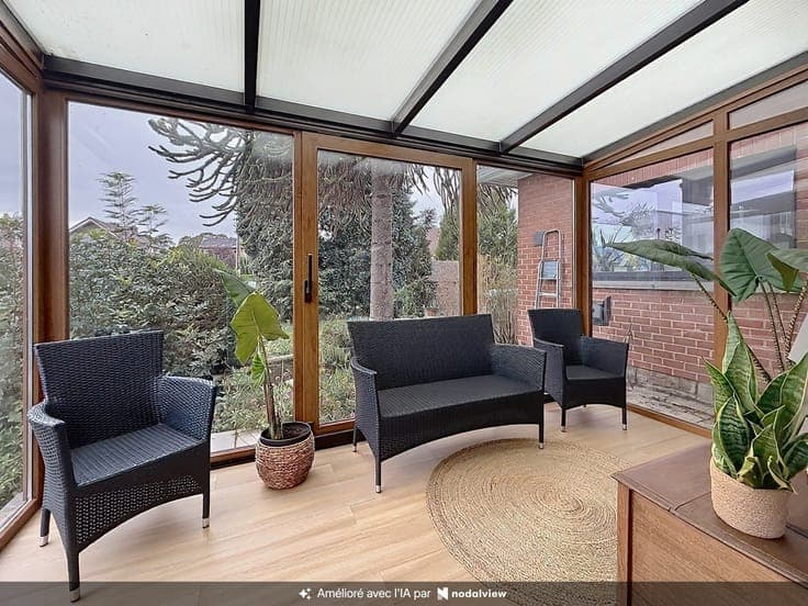 Magnifique villa plain dans une rue sans issue