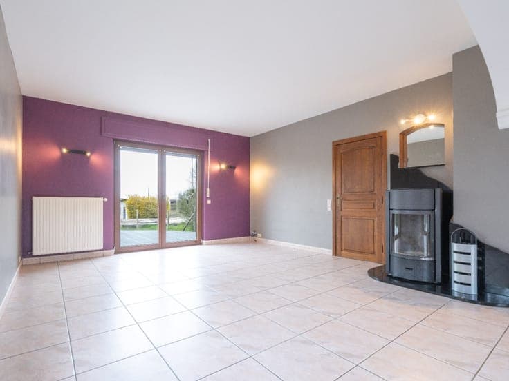 Arlon (Heinsch) – Character home with 4 bedrooms on 70 ares