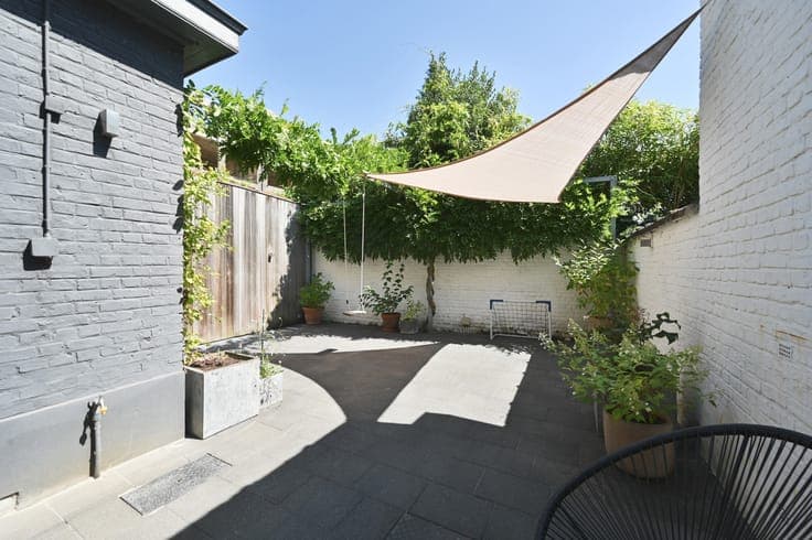 Charming, authentic interwar townhouse