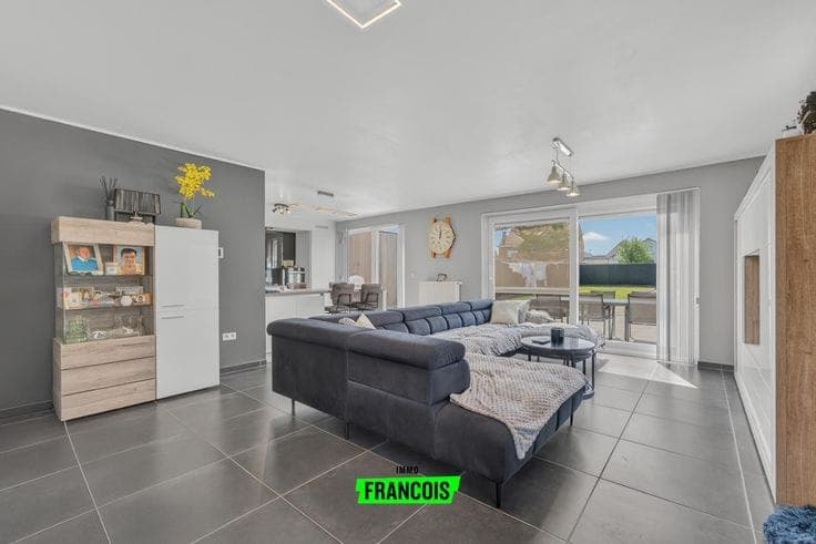 Move-in ready energy-efficient family home with 4 bedrooms …