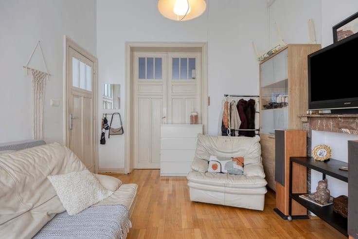 Veelzijdige woning (kangoeroewonen, wonen/werken, ...) met t