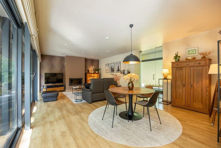 Light filled villa in the green Loveld area of Aalter