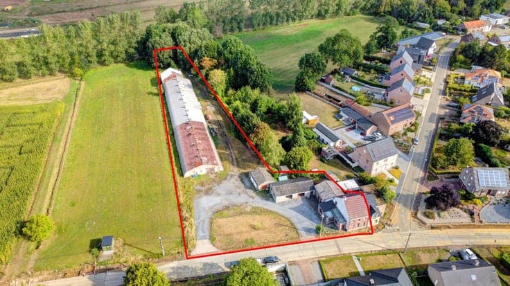 Semi-detached house with large garden in Bekkevoort