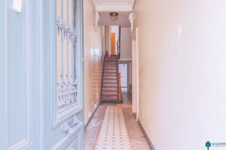 Charming townhouse with garage in a prime location in Ghent