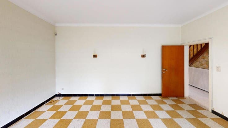 Charmante maison villageoise avec parking, garage et jardin