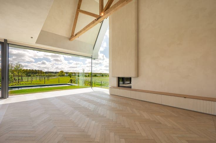 Sublime newly built villa with swimming pool and panorami...