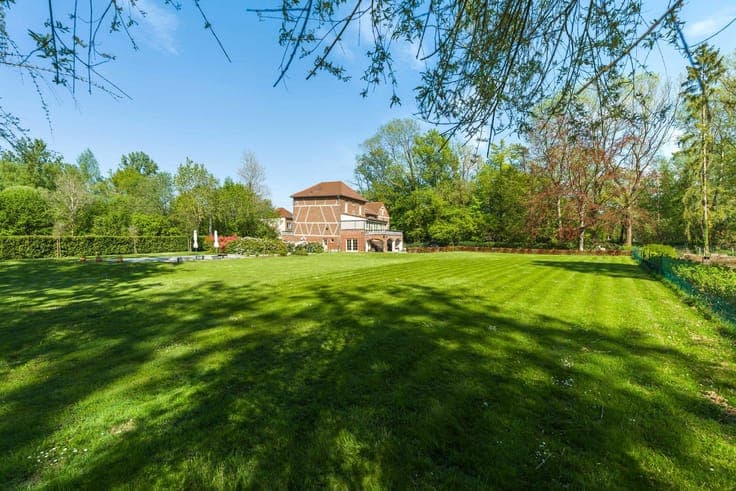 House in Huldenberg