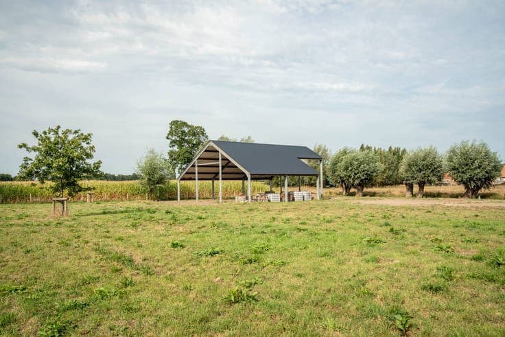 Idyllically located new-build house in Moerkerke (Damme)