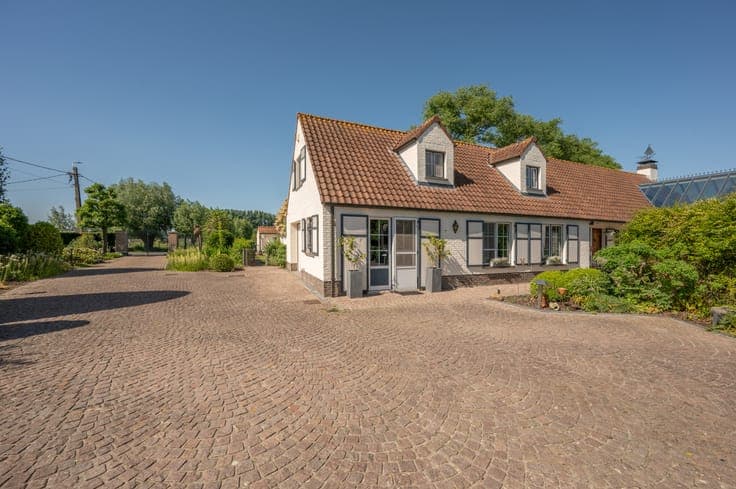 A hidden gem between Damme, Knokke and Sluis – exclusive ...