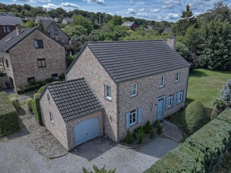 House in Faulx-les-Tombes
