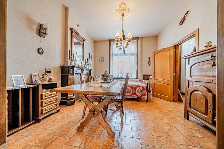 Maison 3 chambres avec terrasse, grenier aménageable et cave