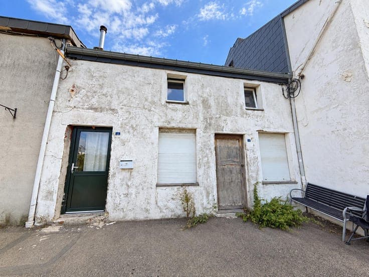 MAISON - 3CH - IDEAL PREMIER ACHAT - RUE CALME - JARDIN