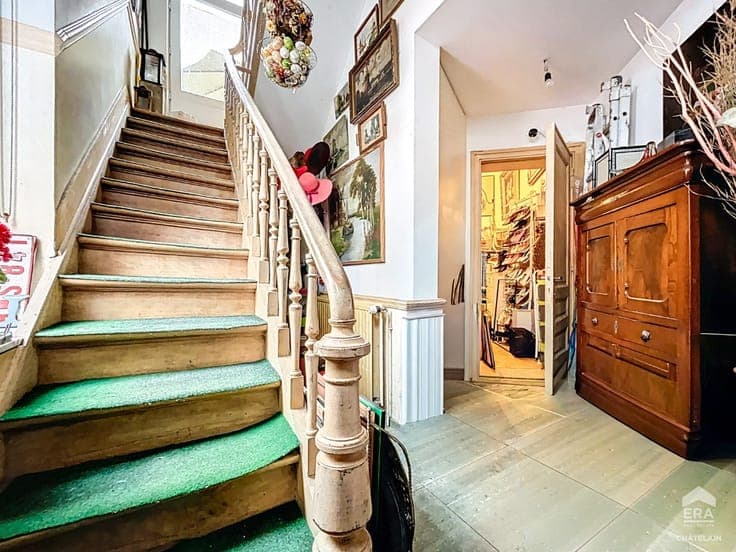 Mixed-use house for sale in Ixelles