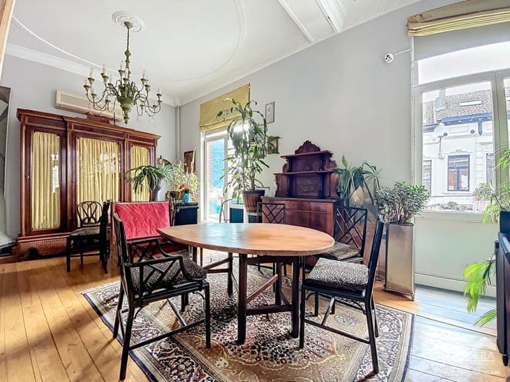 Mixed-use house for sale in Ixelles