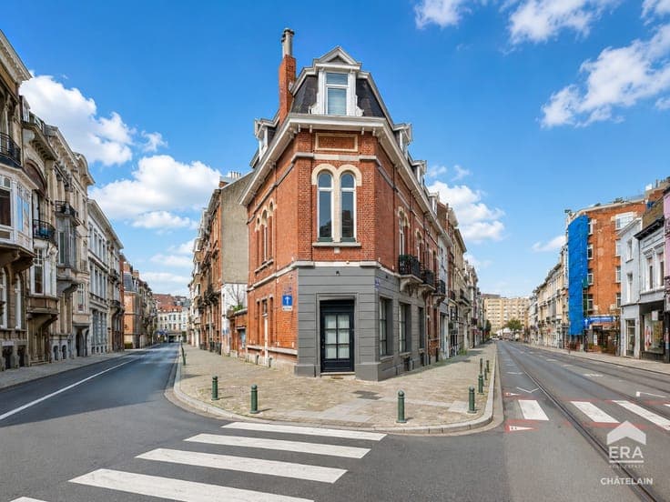Mixed-use house for sale in Ixelles