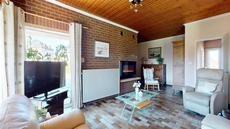 Magnifique villa 5 chambres, 22 panneaux, garage, jardin SUD