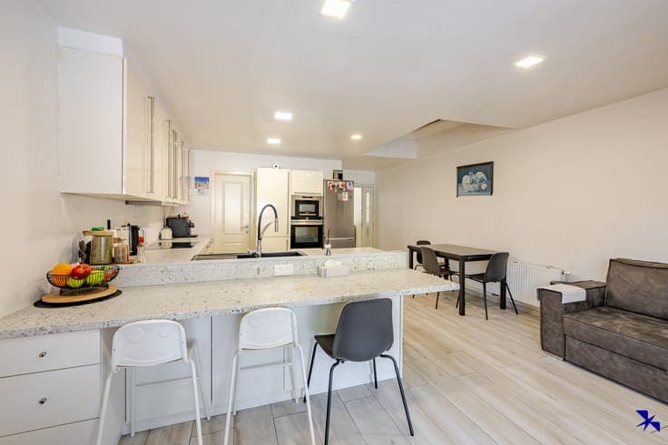 Move-in ready house with 4 bedrooms in the center of Willebr