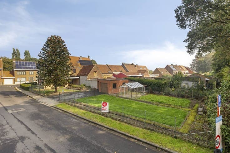 Spacious house for sale with 5 rooms in Elverdinge