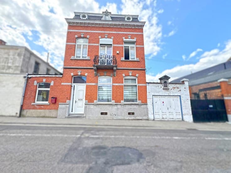 House in Mons