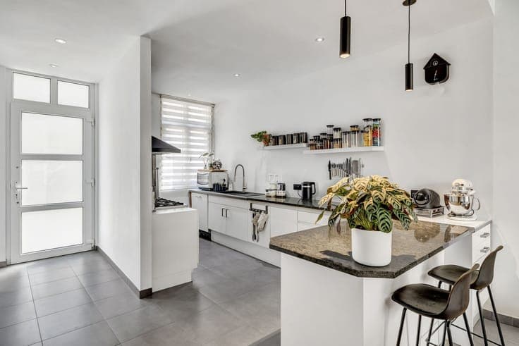 Move-in-ready home with 3 bedrooms in a prime location