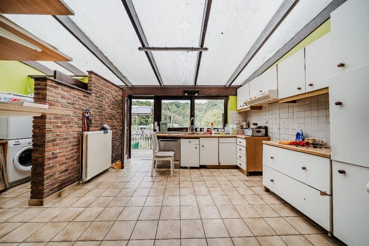 5-bedroom house with garden in Saint-Hubert