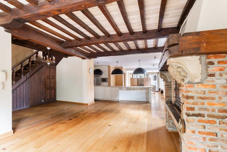 Architectural house with versatile space