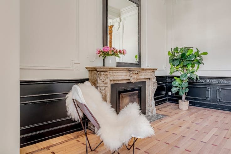 Exclusief gerenoveerd landhuis met authentieke kasteelall...