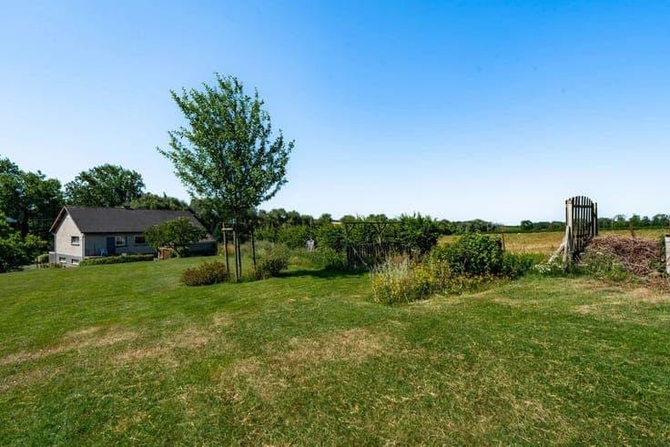 Sale - House Florennes - 319,000 €