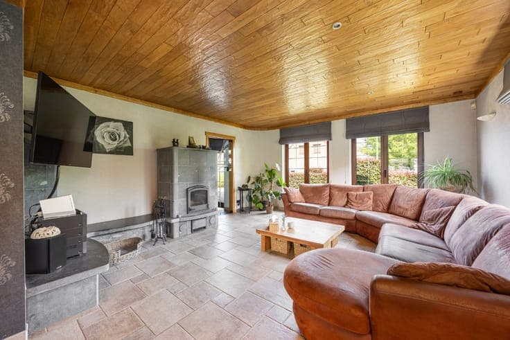 Charmante woning op een perceel van 1.044 m² in rustige wijk