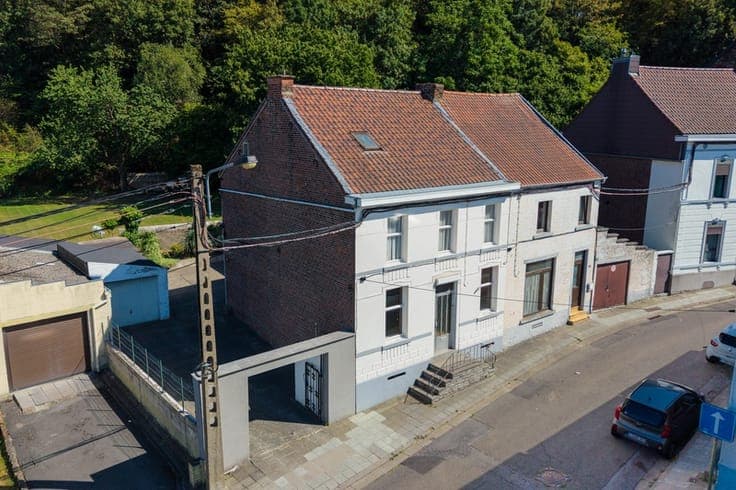 House in Chapelle-lez-Herlaimont