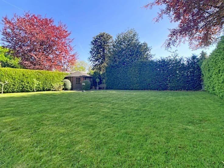 Beautiful and spacious VILLA in the Marnix/Jezus-Eik area