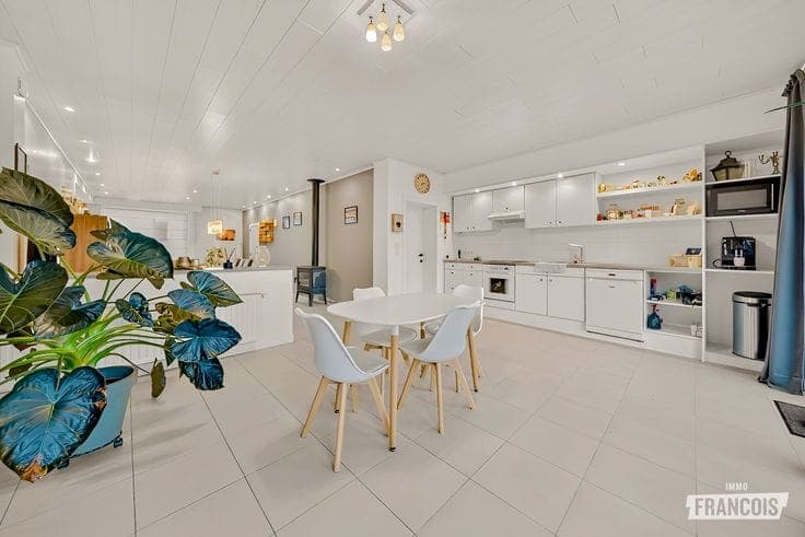 Spacious, energy-efficient home with garden in the heart of…