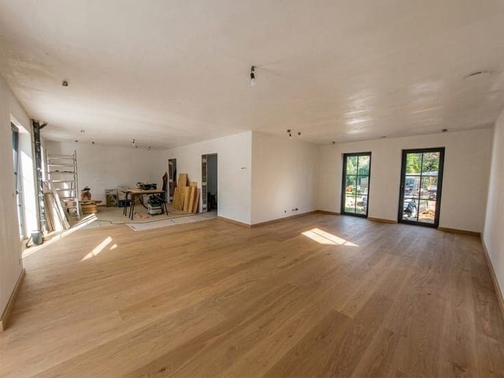Maison neuve 3 ch 315 m² avec garage à Lasne - TVA à 6% !