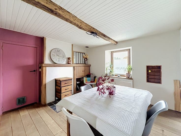 A characterful house with exceptional outbuildings