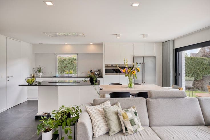 Renovated bungalow for sale in Kuurne!