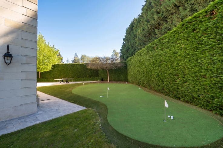 Sept Fontaines- Lipszyc villa on the edge of the golf course
