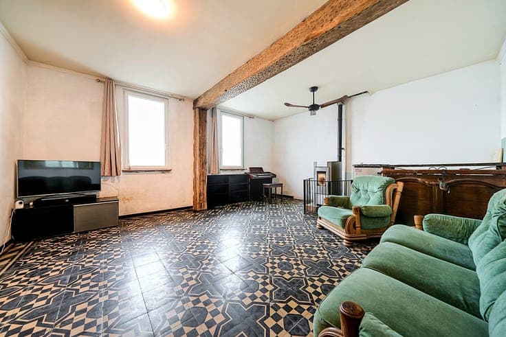 Detached 3-bedroom house with garden