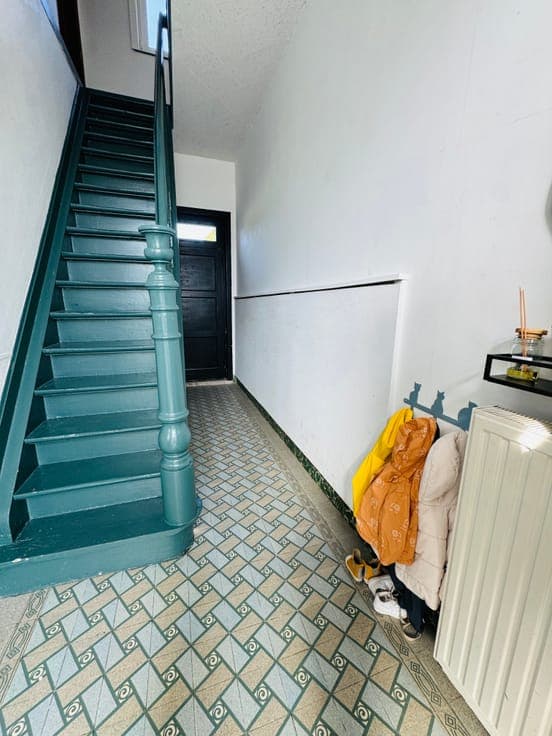 Charming home – 3 bedrooms – move-in ready