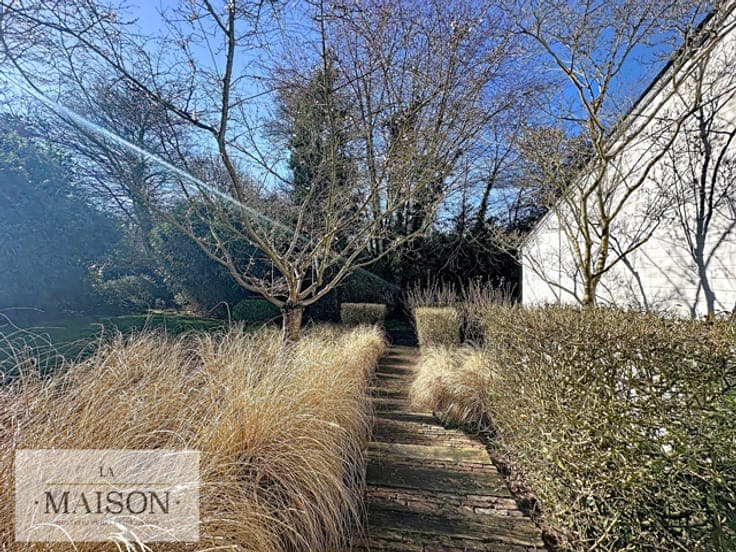 Uccle Fond Roy superb Villa Corbiau ideally located.
