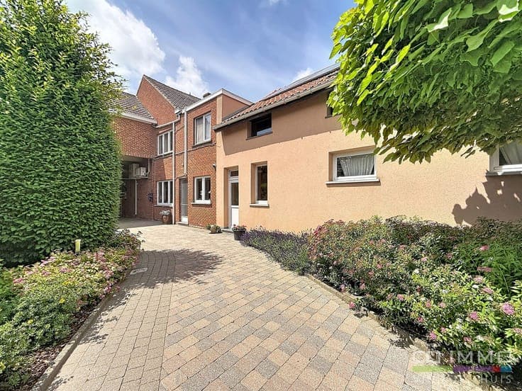 Ruime woning met extra woon- of werkpotentieel