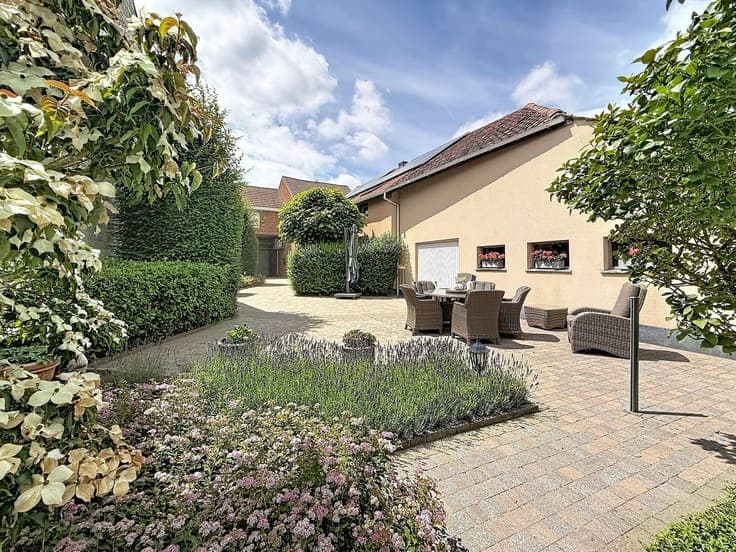 Ruime woning met extra woon- of werkpotentieel
