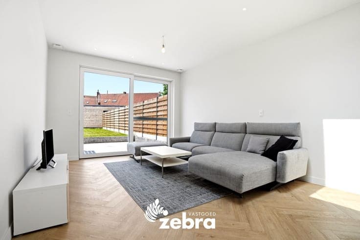 Volledig gerenoveerde woning met 3 slaapkamers, warmtepom...