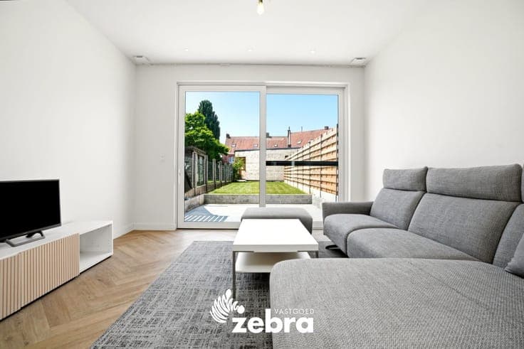 Volledig gerenoveerde woning met 3 slaapkamers, warmtepom...