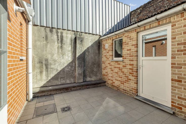 Charming house for sale with three bedrooms in the center of