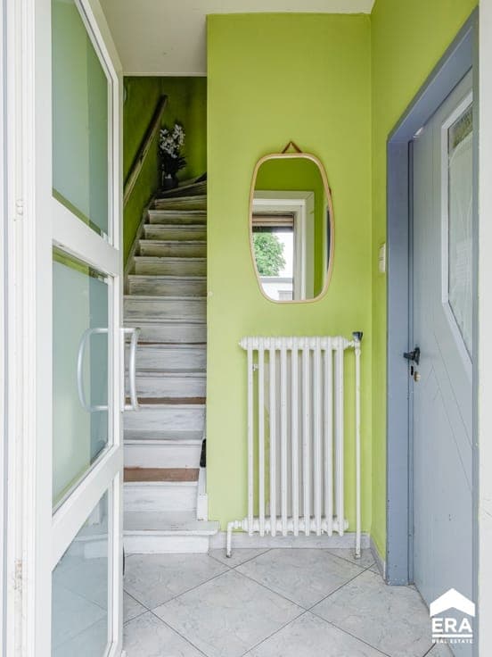 Semi-detached family home with garden in Genk