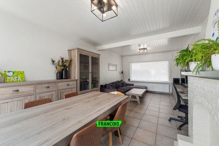 Move-in ready family home with 3 bedrooms, sunny garden and…