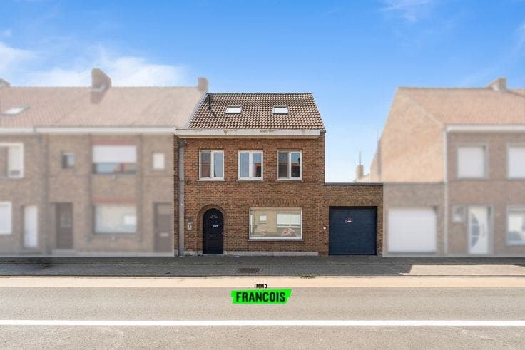 Move-in ready family home with 3 bedrooms, sunny garden and…