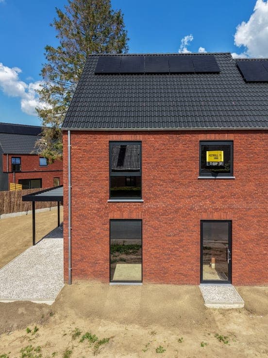 Spacious and energy-efficient new-build houses in Kalken