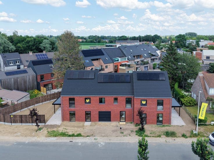 Spacious and energy-efficient new-build houses in Kalken